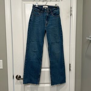 Never worn before Abercrombie jeans
